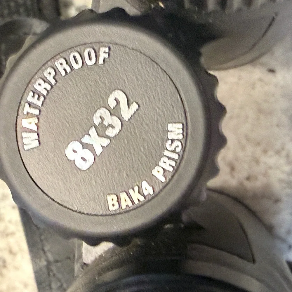 Wingspan Optics 8x32 Waterproof Binoculars BaK4 Prism Black with Case